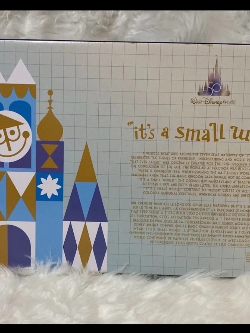 Walt Disney World 50th Anniversary “It’s A Small World” 10” Collectible Set. NIB